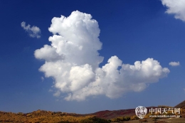 云的故乡——内蒙古乌兰布统